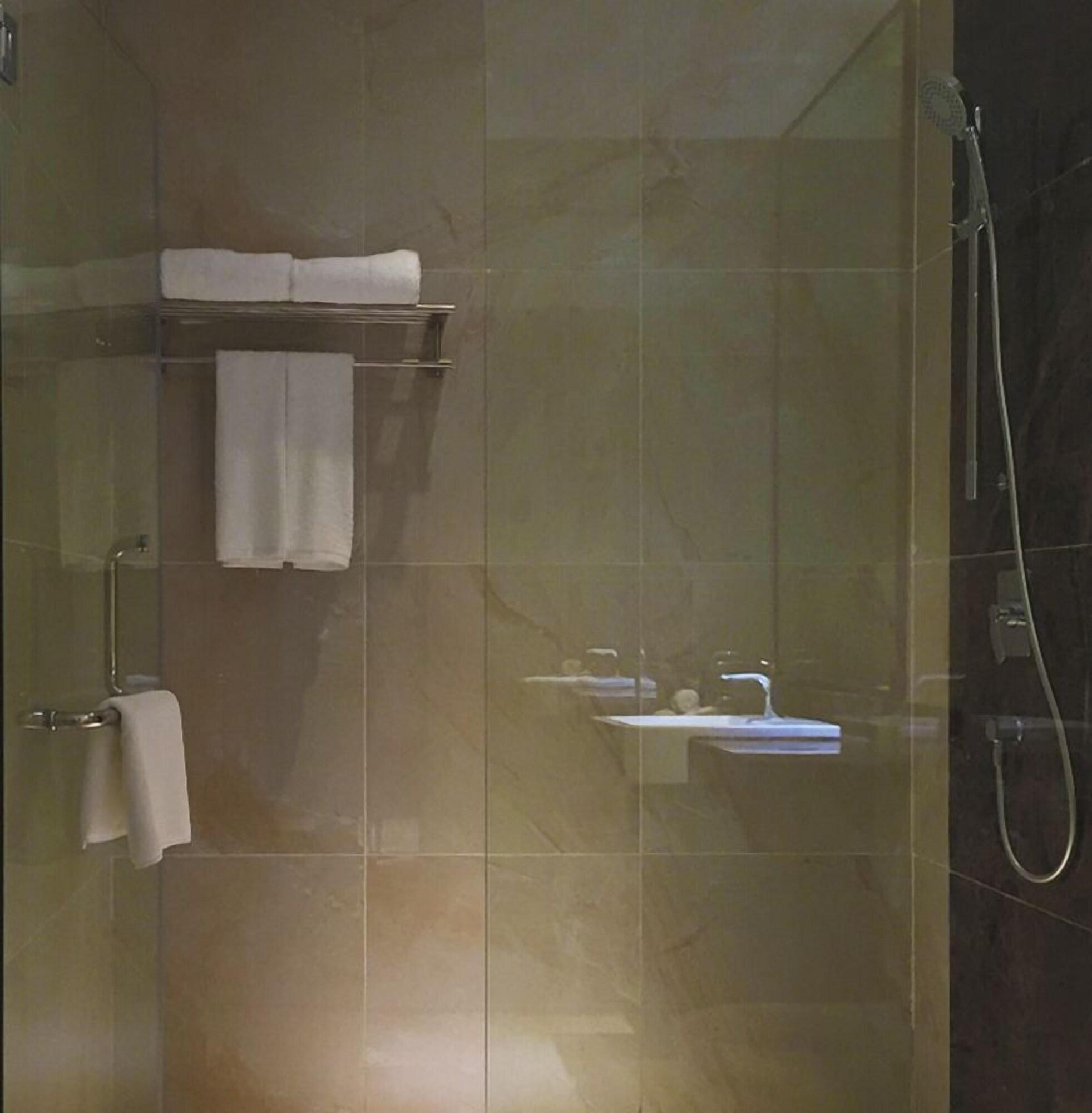 Geno Hotel Shah Alam Ngoại thất bức ảnh