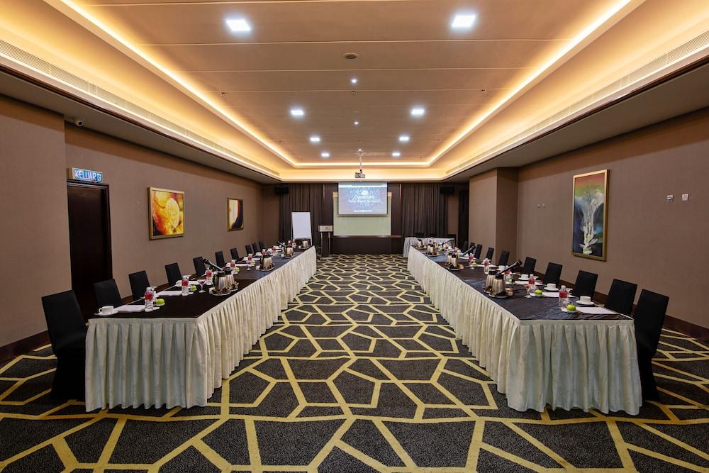 Geno Hotel Shah Alam Ngoại thất bức ảnh